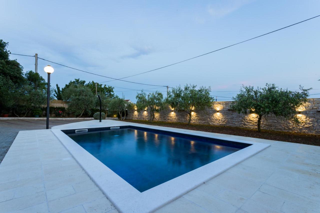 Holiday Home Antonio Dracevac Ninski Екстериор снимка