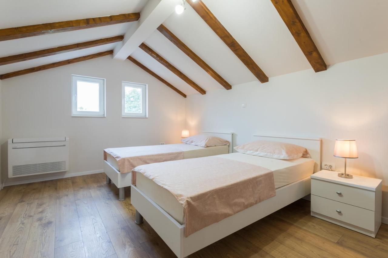 Holiday Home Antonio Dracevac Ninski Екстериор снимка