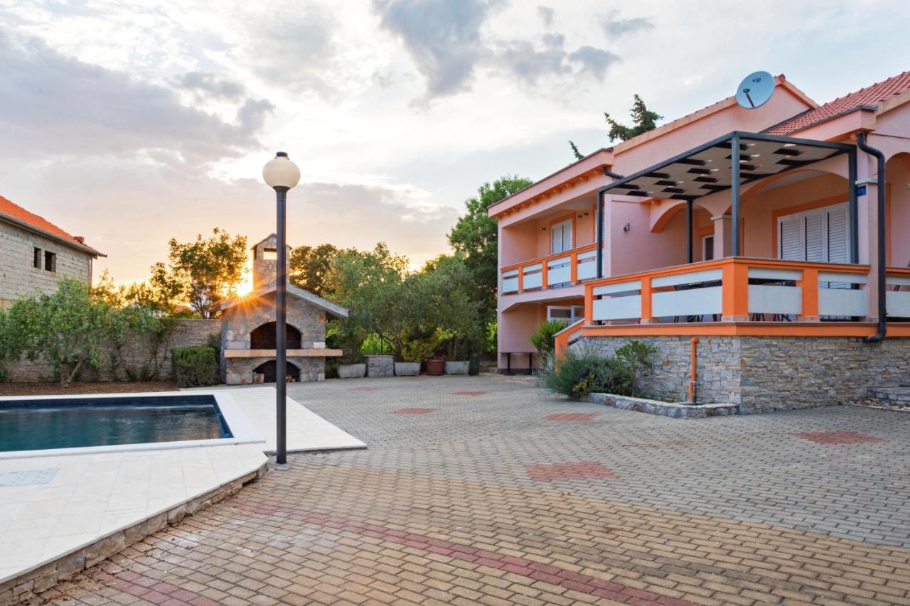 Holiday Home Antonio Dracevac Ninski Екстериор снимка