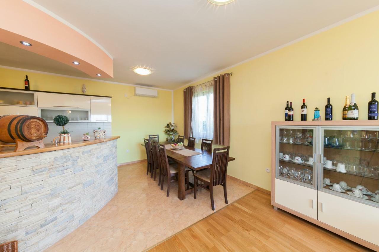 Holiday Home Antonio Dracevac Ninski Екстериор снимка
